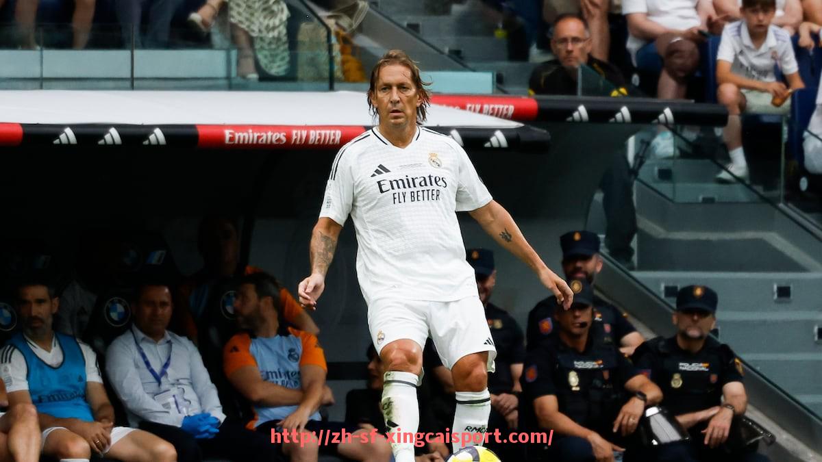 杏彩体育-英超球员回归时需要办理的劳工证及相关手续介绍